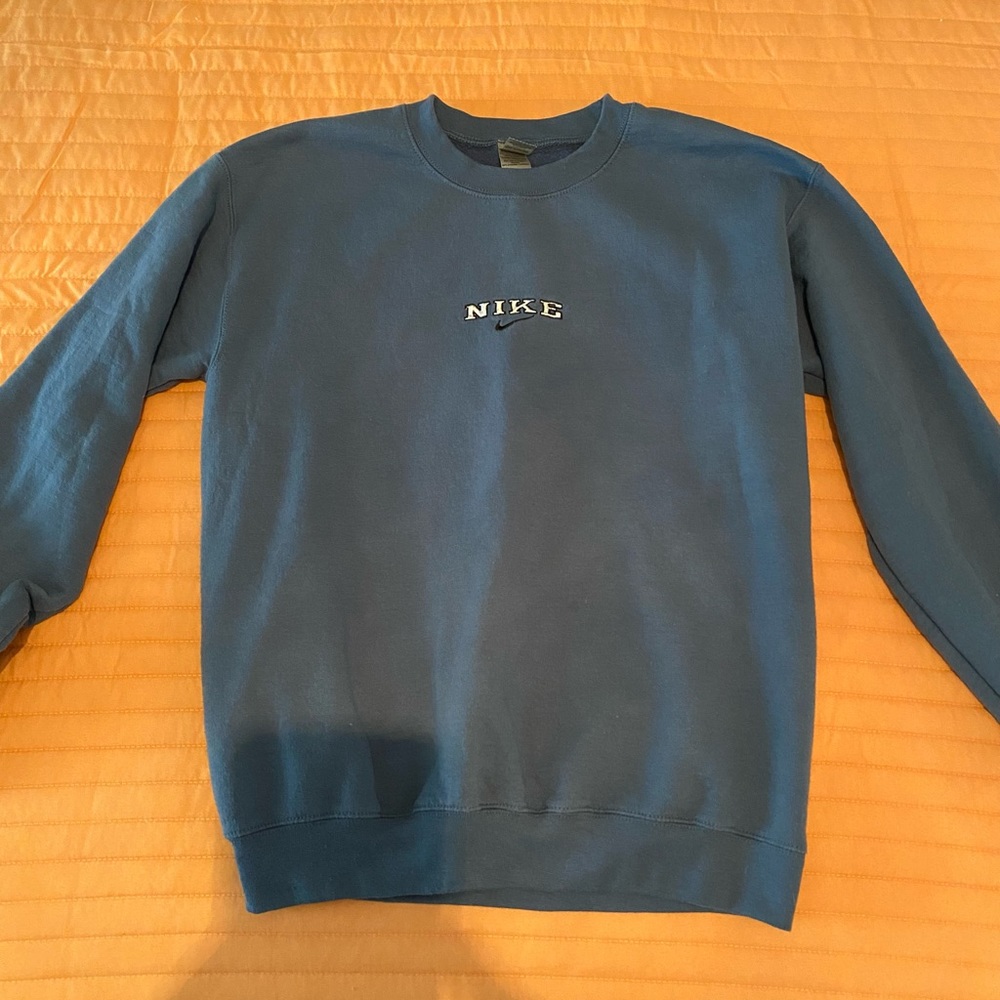 women nike blue crewneck - Picture 2 of 4